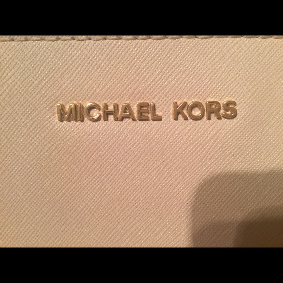NEW MICHAEL KORS BAG - Picture 2 of 14